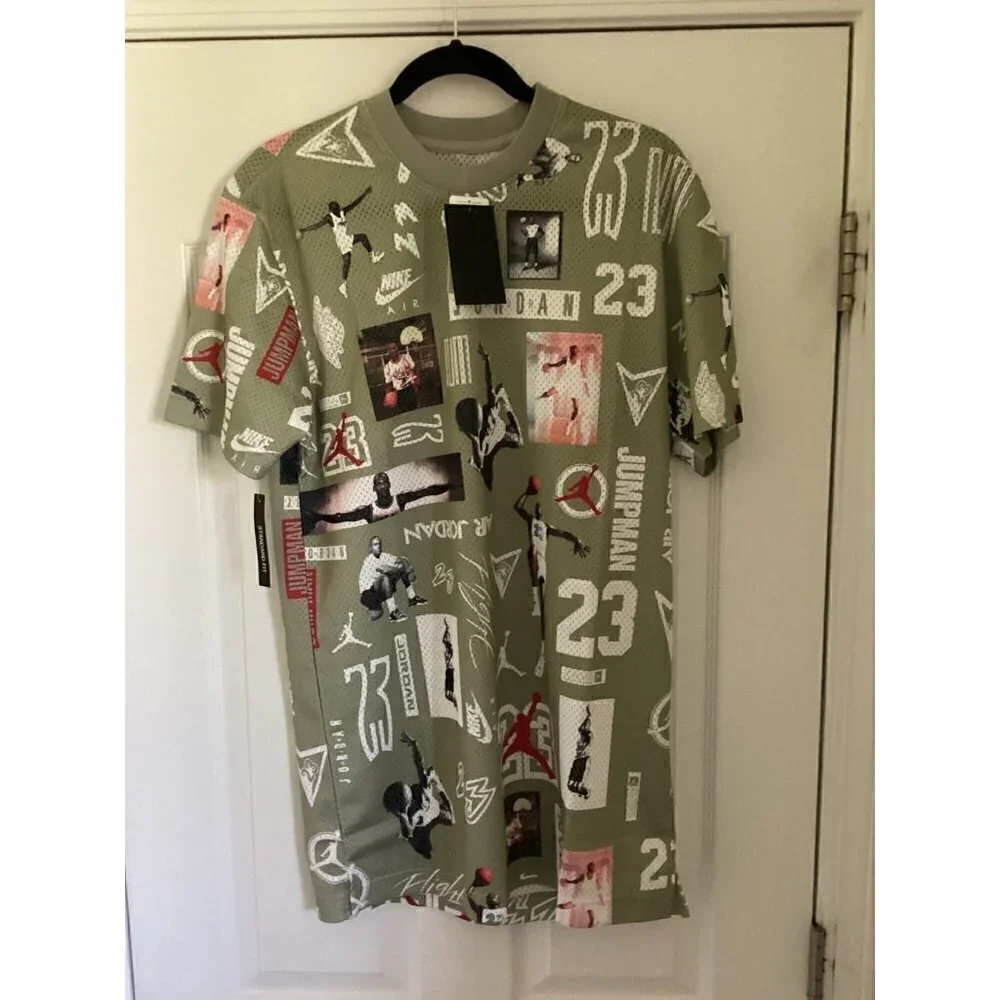 𝅺JORDAN Short Sleeve GFX Top -‎ Size: Medium Color: Spruce Fog
